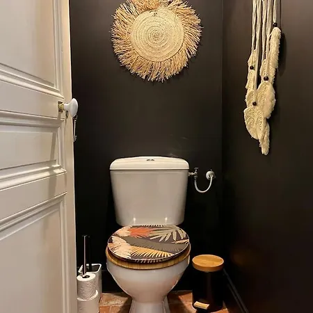 Le Petit Balcon De Verdun - Charme Francais, Central, Balcon, Equipe Carcassonne