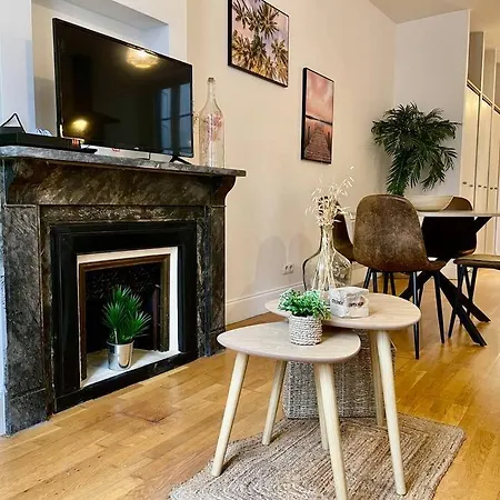 Le Petit Balcon De Verdun - Charme Francais, Central, Balcon, Equipe