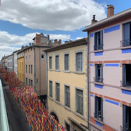 Le Petit Balcon De Verdun - Centre *