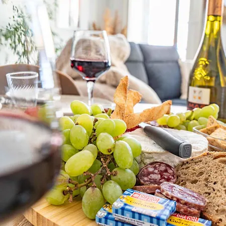 Le Petit Balcon De Verdun - Charme Francais, Central, Balcon, Equipe Apartmán Carcassonne