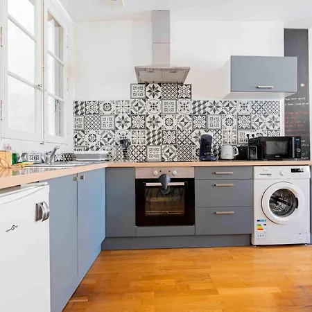 Le Petit Balcon De Verdun - Charme Francais, Central, Balcon, Equipe *