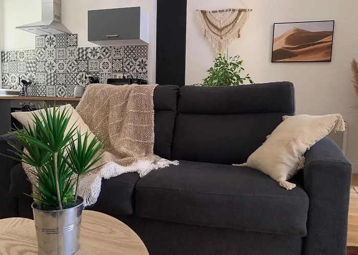 Le Petit Balcon De Verdun - Centre Appartamento